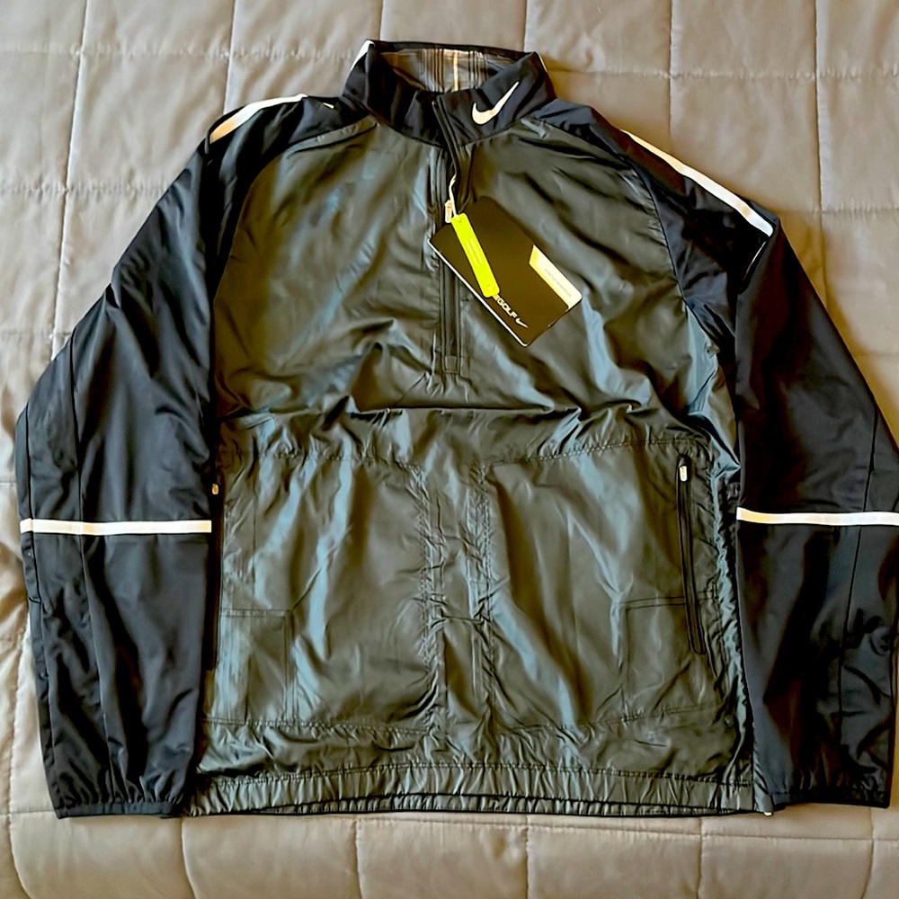 Nike Golf WindProof Pull-over